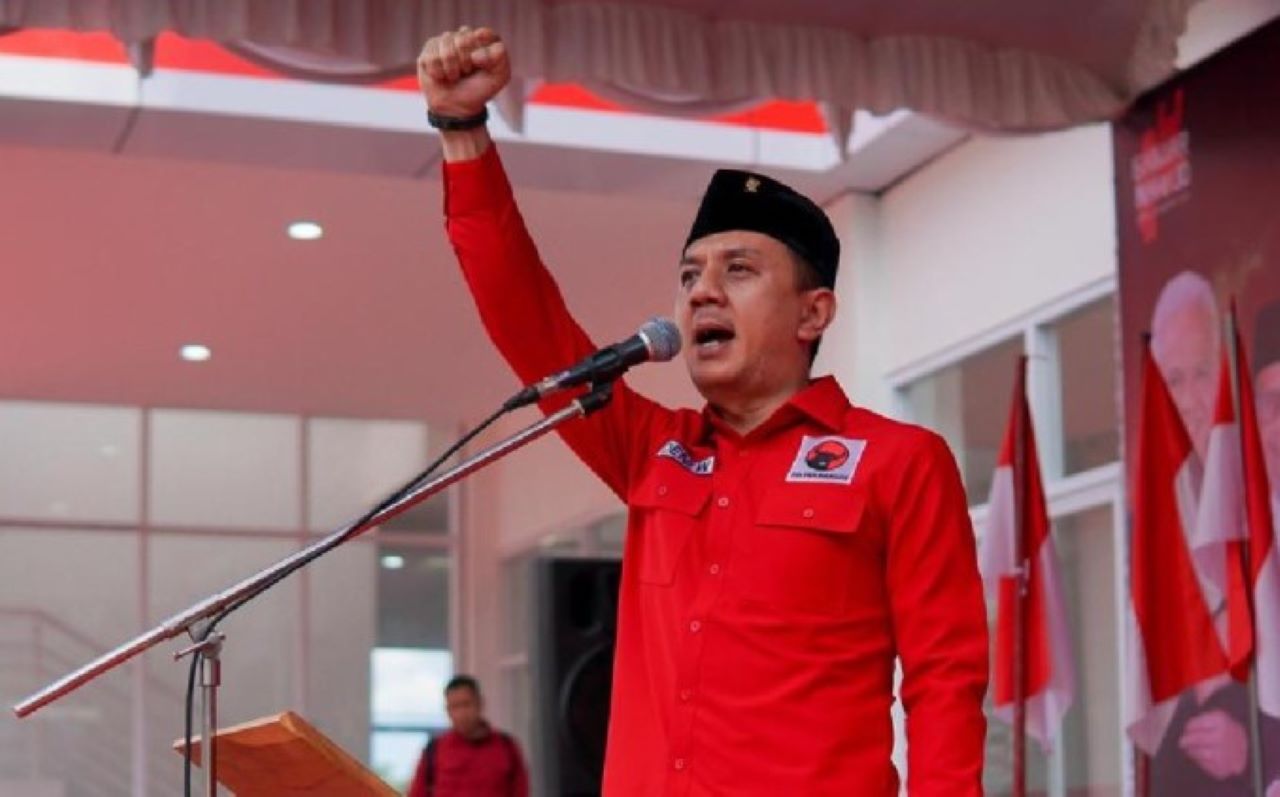 Deni Wicaksono Ajak Seluruh Kader PDIP Jatim Aktif Cegah Wabah DBD