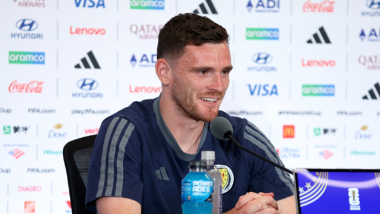 Andy Robertson Tak Gentar Hadapi Brasil, Skotlandia Bidik Tiket 32 Besar