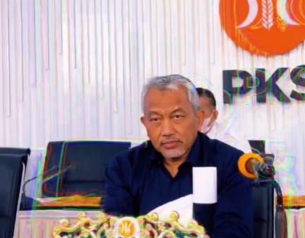 Bergetar Dengar Cerita Korban Kanjuruhan, Ahmad Syaikhu Perintahkan Kader PKS Lakukan Ini