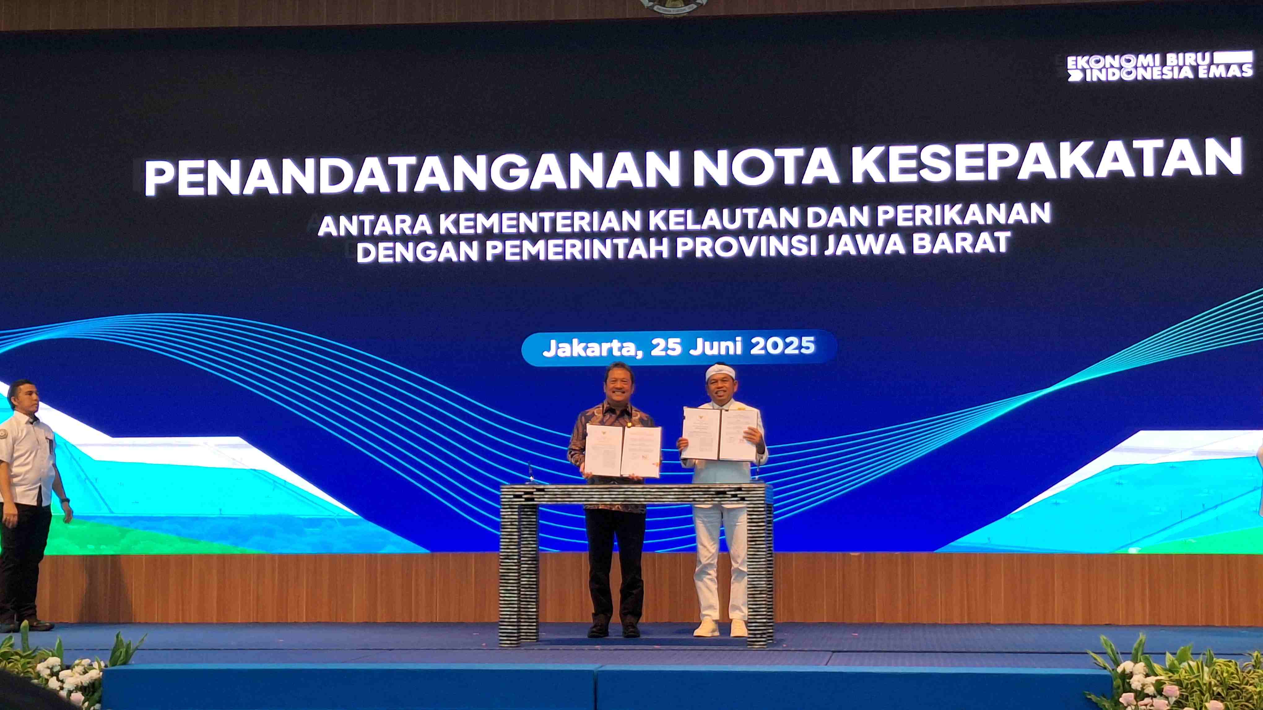 Pemprov Jabar-KKP MoU Proses Revitalisasi Tambak di Pantura, Tahap Pertama Ada 20 Ribu