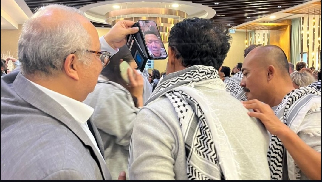 9 WNI yang Sempat Ditangkap Israel Tiba di Istanbul, Relawan Global Sumud Flotilla Video Call dengan Menlu 