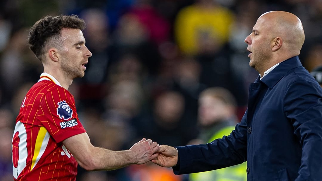 Arne Slot dan Virgil van Dijk Sampaikan Duka Mendalam atas Wafatnya Diogo Jota: Dia Orang yang Kami Cintai