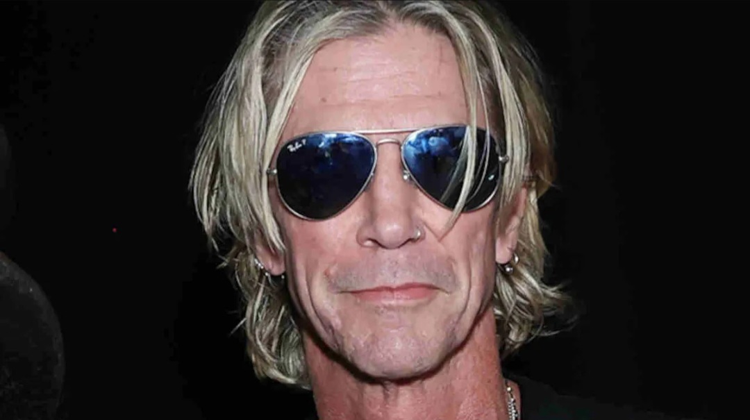 Duff McKagan Simpan Abu Jenasah Lemmy Motorhead di Rumah, Anggap Bagian dari Keluarga