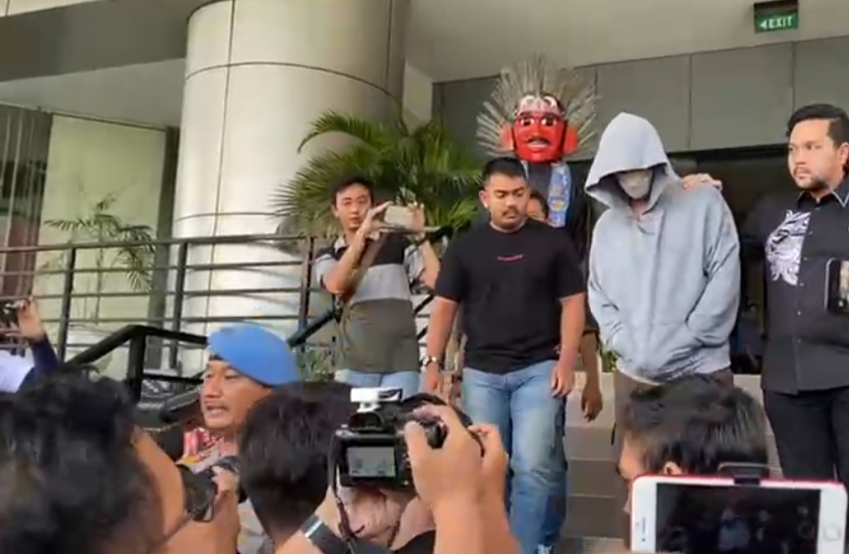 Ini Penampakan Fachri Albar Pasca Dibekuk Polisi Karena Narkoba