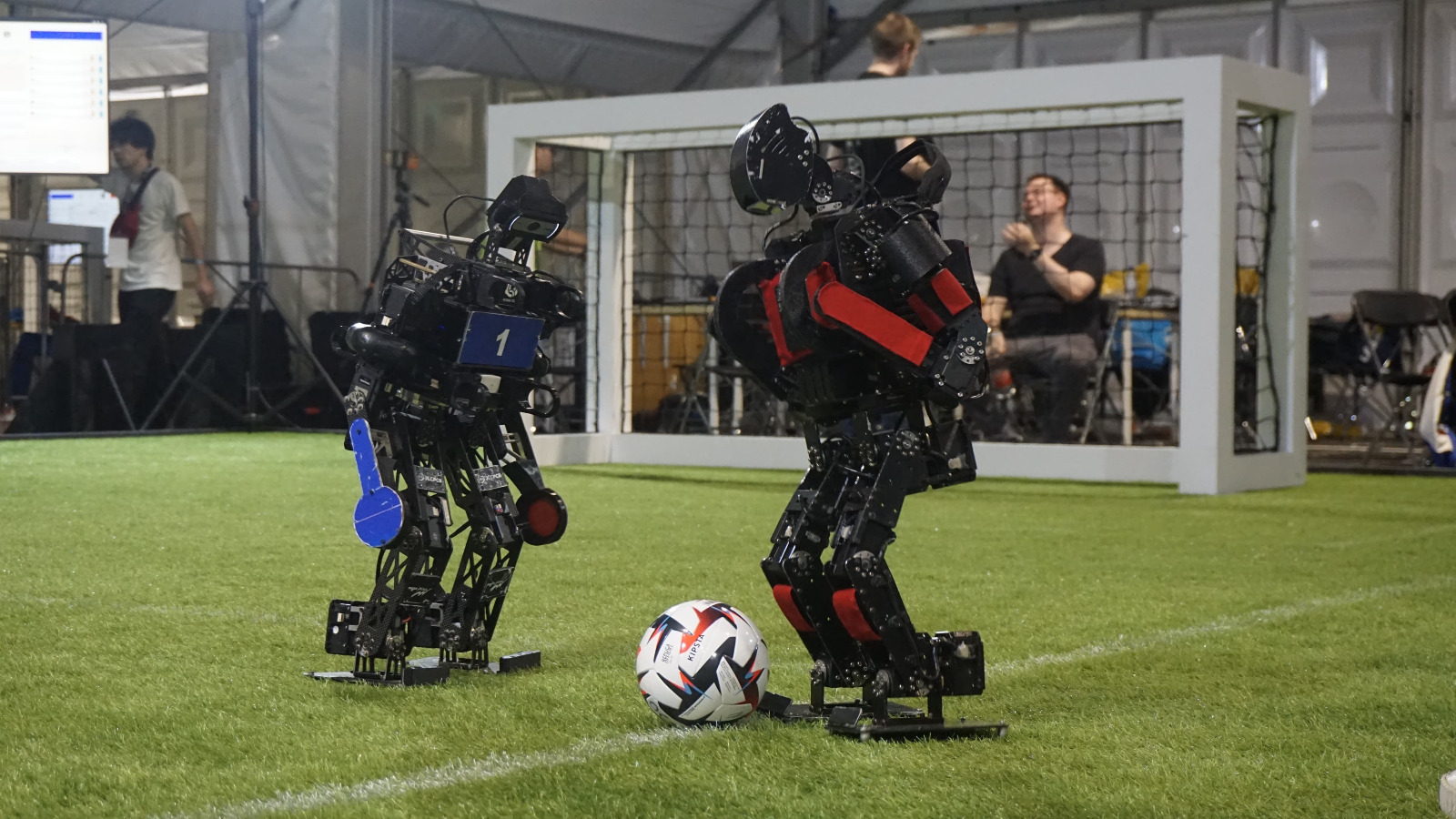 Ichiro ITS Kembali Berjaya, Kini Juarai Kompetisi Robot Soccer di Belanda