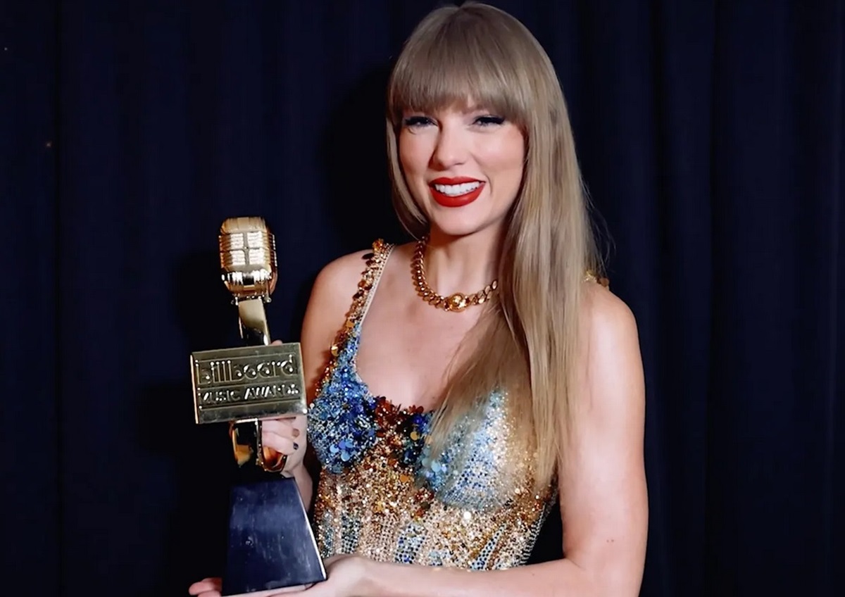 Gila! Taylor Swift Borong 10 Piala di Billboard Music Awards 2023, Samai Rekor Drake 