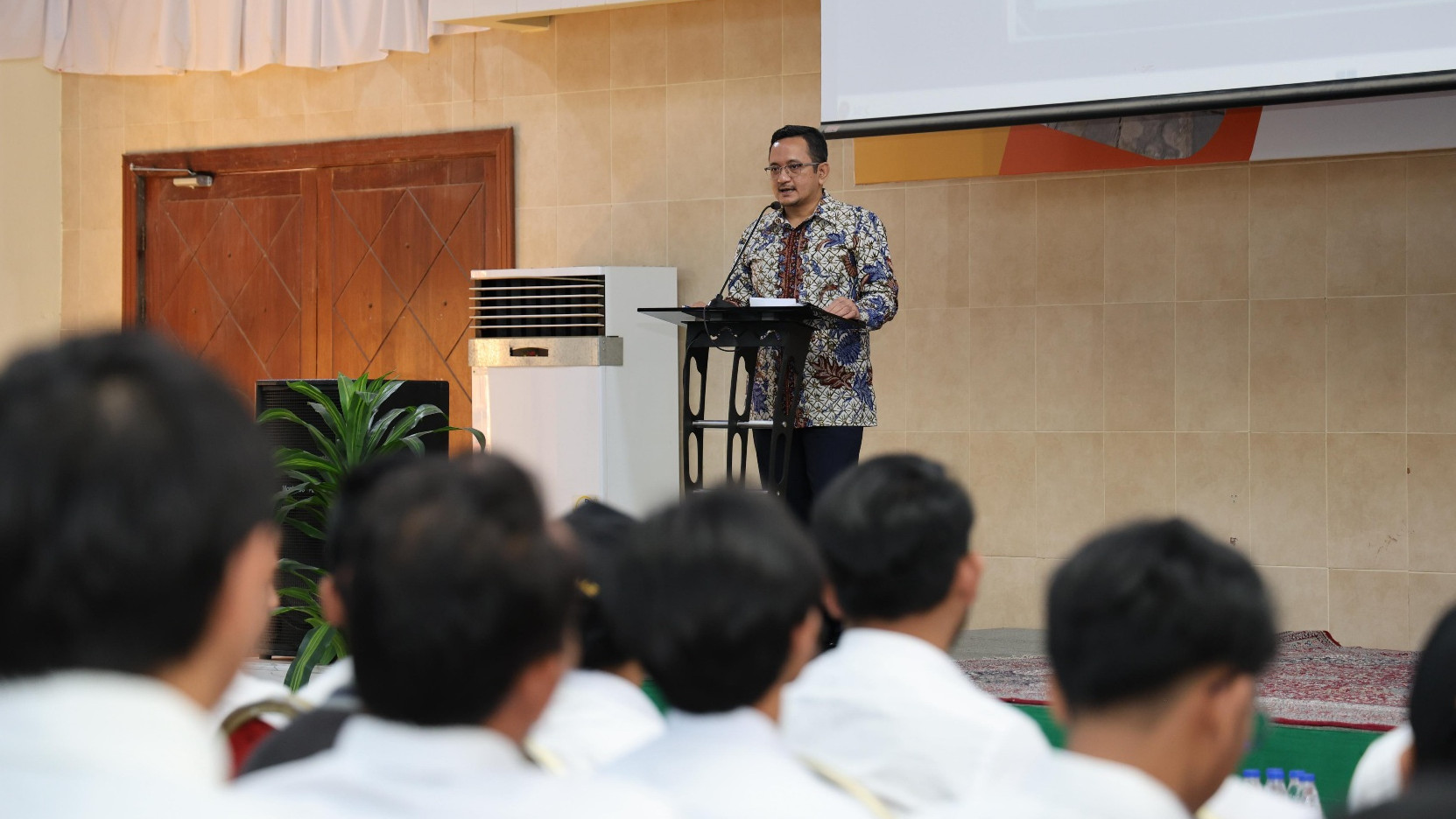 117 WNI Gagal Haji, Dideportasi dari Madinah karena Gunakan Visa Kerja