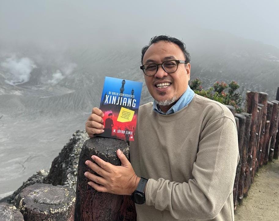 M Irfan Ilmie, Wartawan Indonesia, Mengungkap Fakta Uighur Lewat Buku Kesaksian