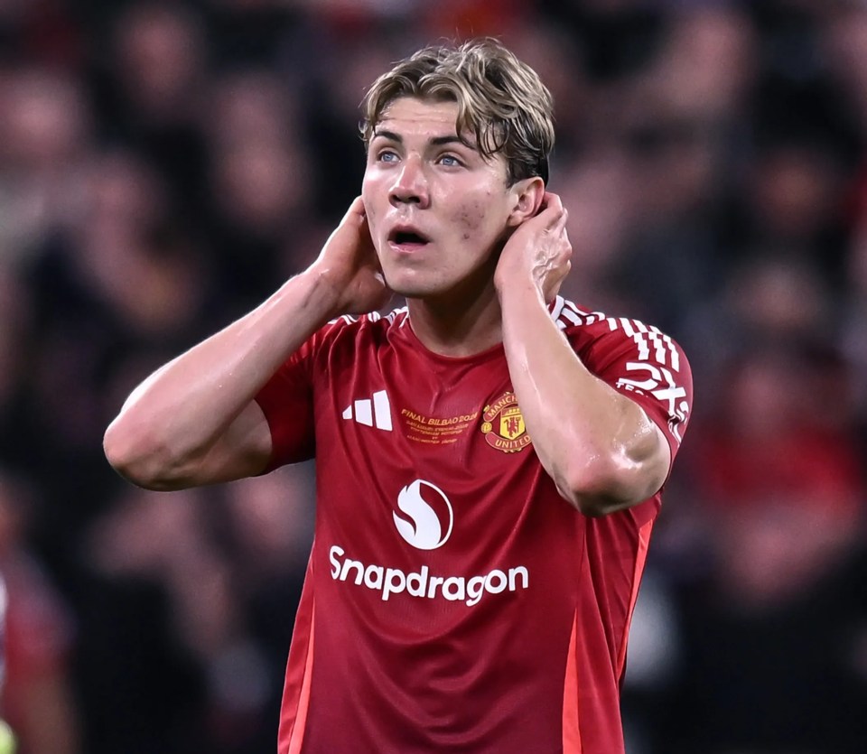 Rasmus Hojlund Dikaitkan dengan AC Milan, Inter Juga Tertarik!
