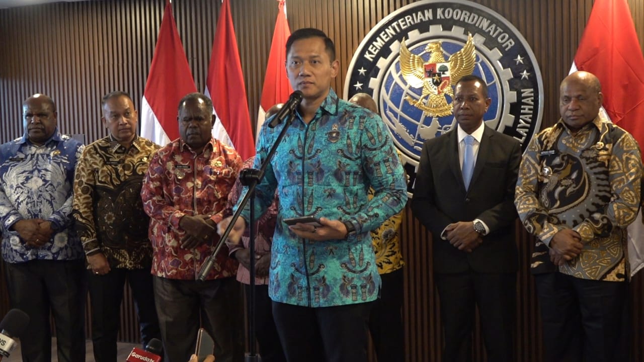 Konektivitas Kunci Pertumbuhan, Gubernur Ingin Proyek Jalan Trans Papua Dikebut