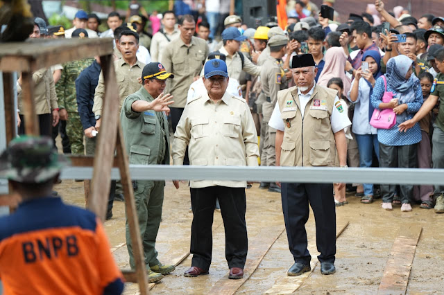Prabowo Sambangi Palembayan Agam, Fokus Pemulihan Warga Terdampak Banjir Bandang