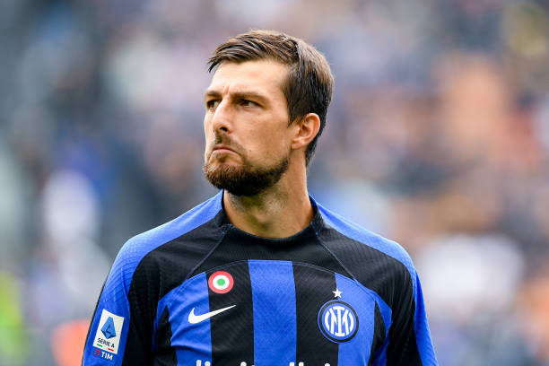 Kisah Inspiratif Francesco Acerbi dan Inter Milan, dari Depresi Menuju Trofi