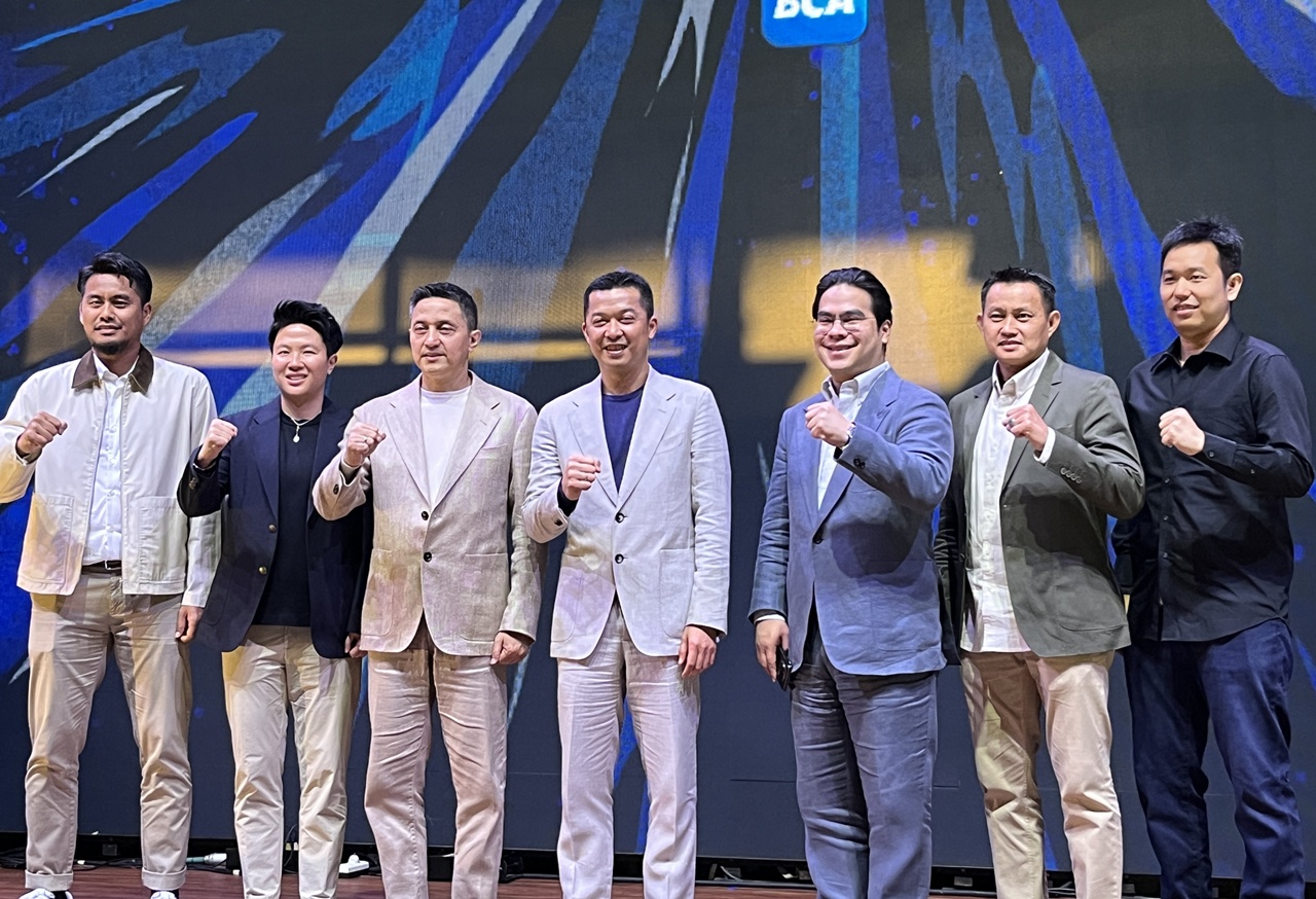 Taufik Hidayat Tantang Pesona Aston Villa: Shuttle Open 2026 Tak Kalah Seru!
