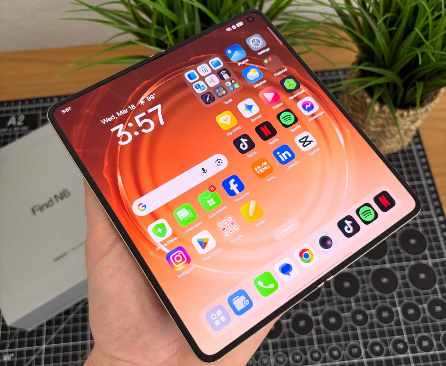 Oppo Find N6 Resmi Meluncur, Foldable Tanpa Lipatan dengan Baterai 6000mAh