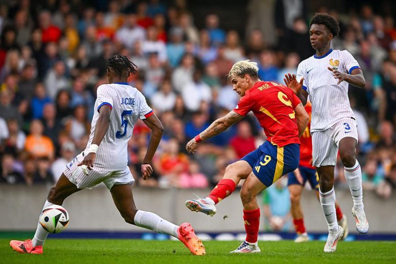 Spanyol Juara Euro Lagi, Senior dan U-19: Satu Piala Enggak Cukup! 