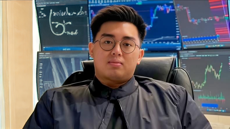 Pelapor Timothy Ronald Bawa Dua Saksi Saat Diperiksa Polda Metro Terkait Penipuan Kripto!