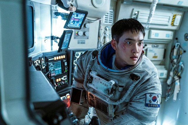 Sinopsis Film The Moon yang Dibintangi D.O EXO, Tayang di Bioskop Hari Ini