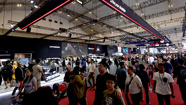 Dominasi Penjualan dan Inovasi Produk Mitsubishi Motors di GIIAS 2024 