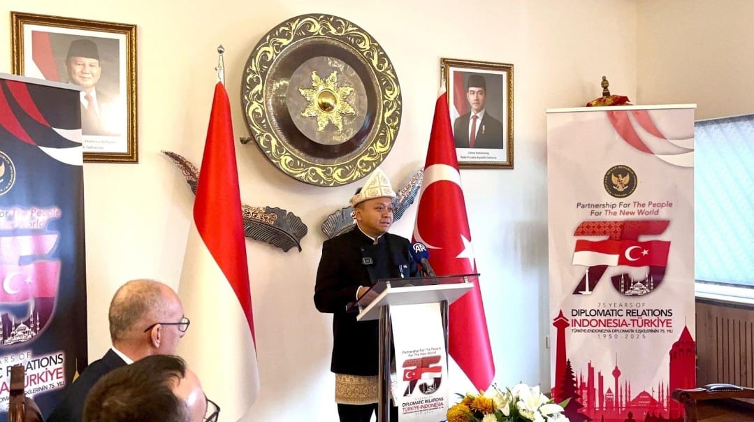 Cerita Diaspora oleh Yunaz Karaman (8): Menang Desain Logo Indonesia–Turkiye
