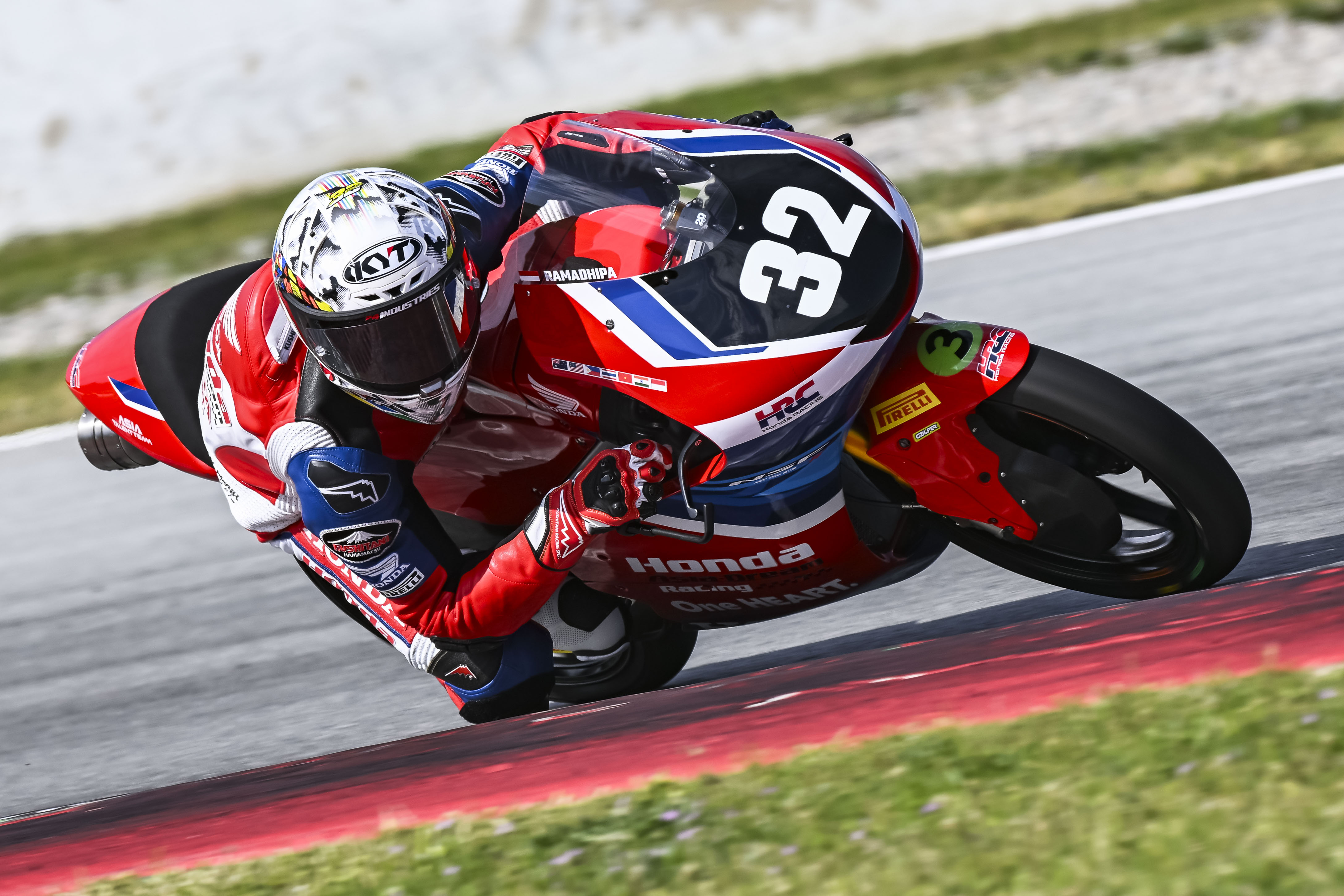 Debut Ramadhipa di Moto3 Junior 2026, Ingin Ulang Kemenangan Manis di Catalunya!