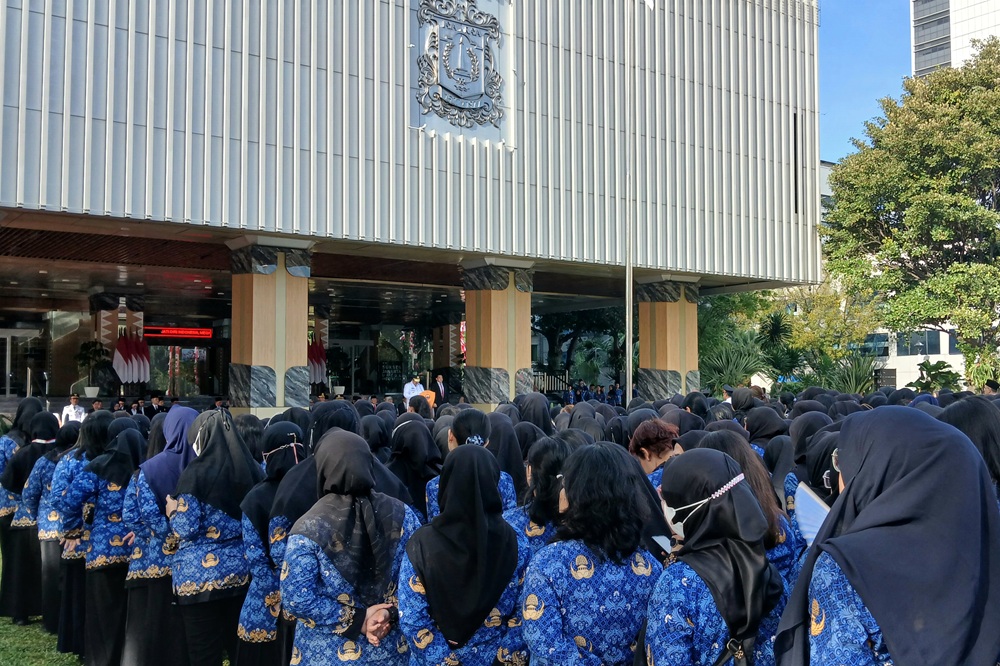 Mulai Besok, Pegawai Pemprov DKI Jakarta Wajib Naik Transportasi Umum Setiap Rabu