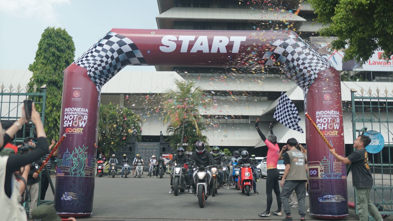 Riding dari Jakarta, IIMS Motobike Show 2022 Sapa Komunitas Otomotif Jawa Tengah