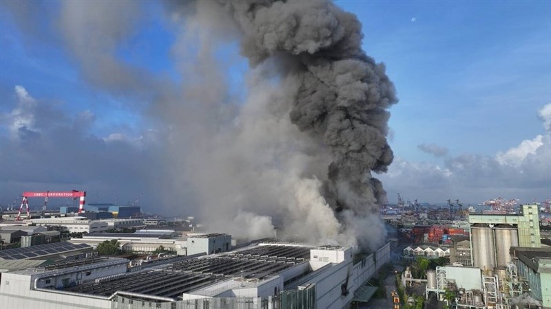 Pabrik Baterai Kendaraan Listrik di Taiwan Kebakaran, 15 Orang Korban Luka