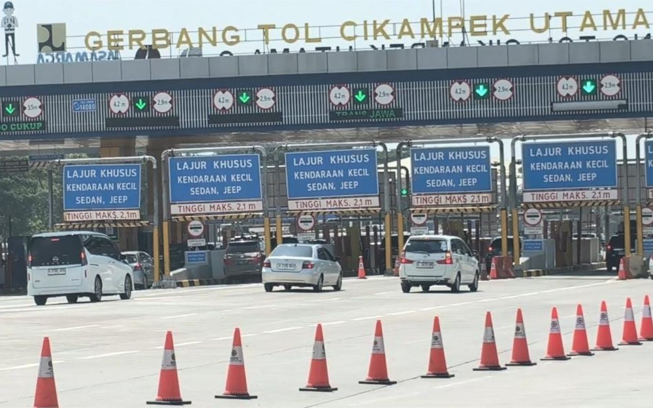 Antisipasi Lonjakan Pemudik, GT Cikampek Utama Buka 19 Gardu