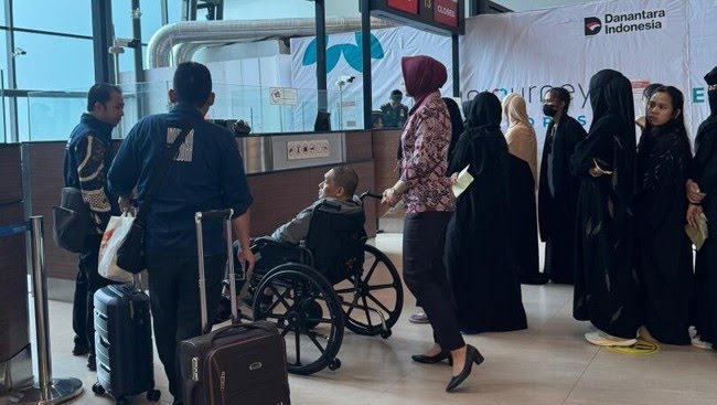 Kemlu RI dan KJRI Jeddah Pulangkan 96 WNI dari Arab Saudi