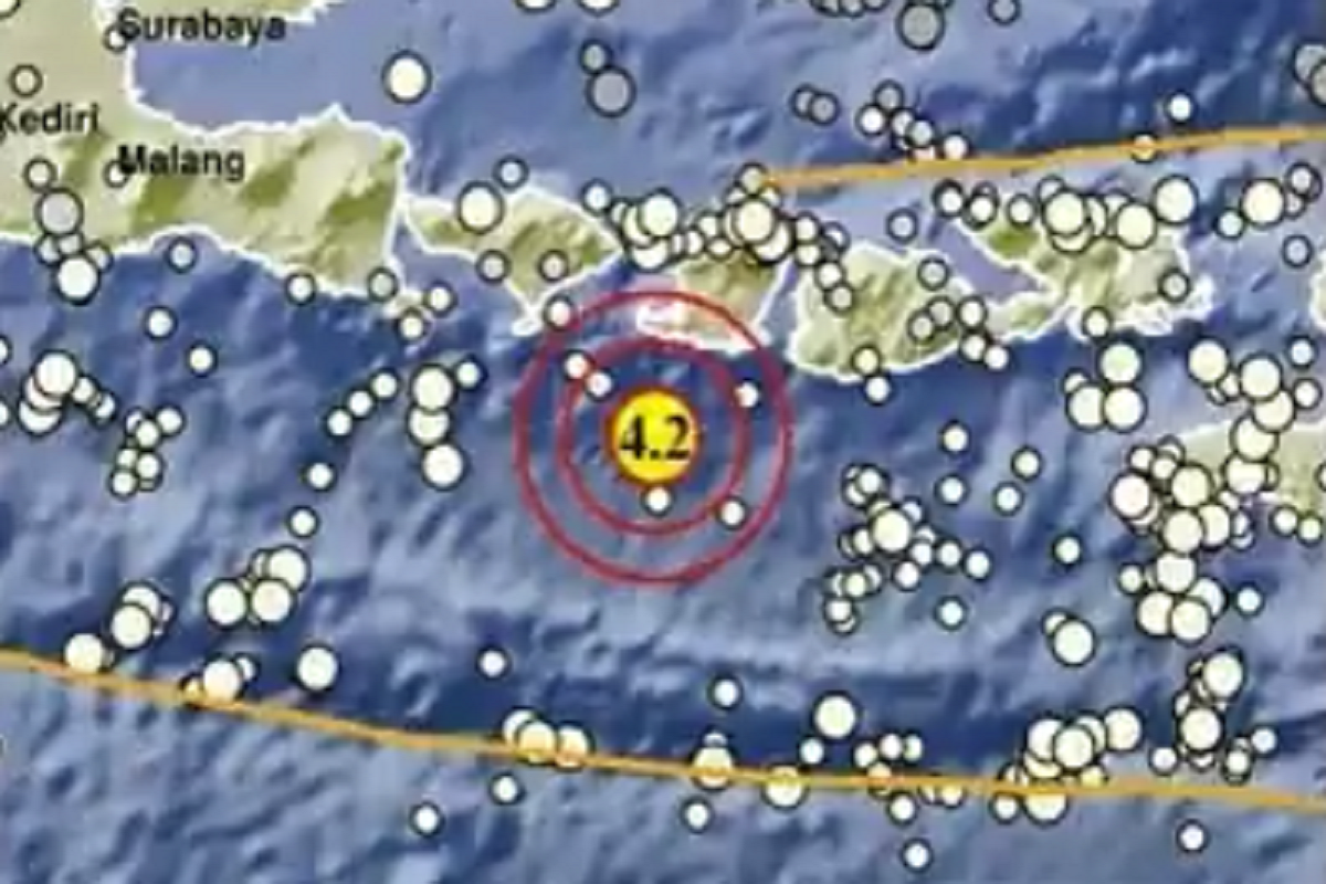 Update! Gempa Bumi Guncang Lombok Barat NTB Berkekuatan M 4.2
