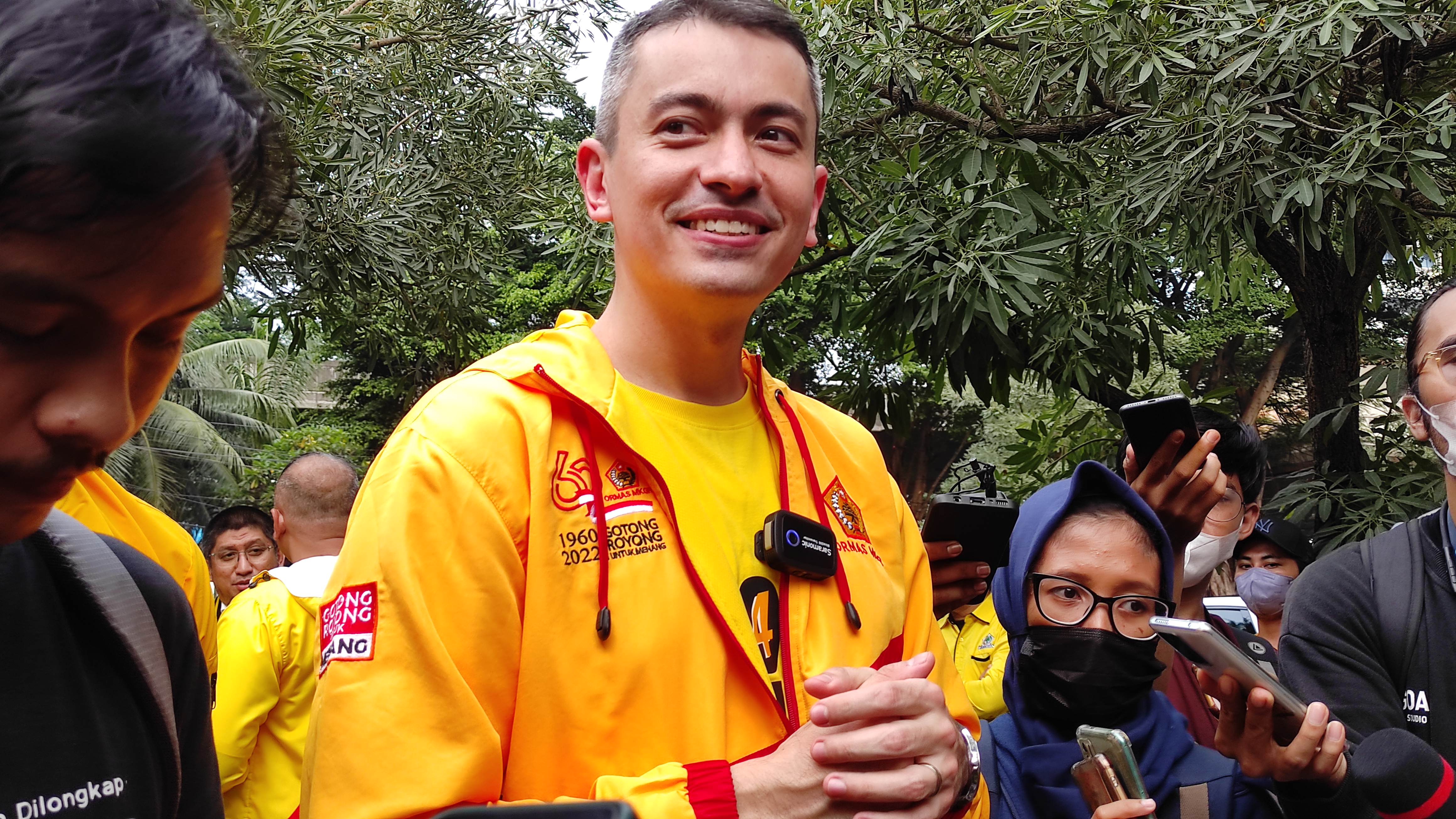 Beri Ucapan Selamat Ulang Tahun Ke PSI, Rian Ernest: Cinta Pertama Saya Di Politik!