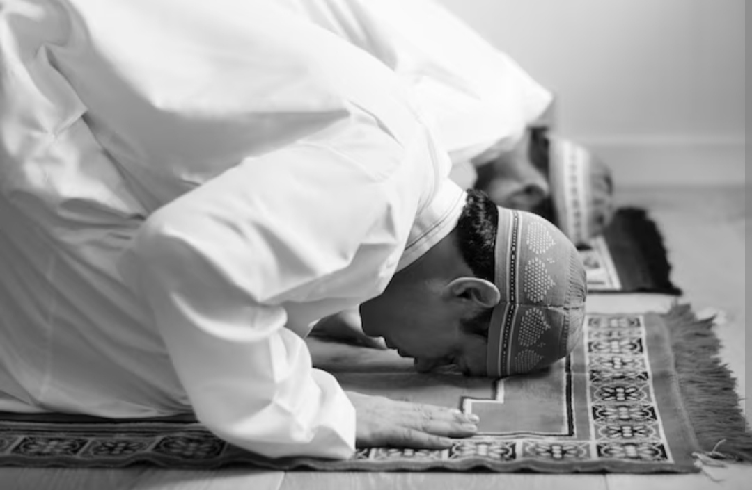 Hukum Sholat Kafarat Jumat Terakhir Ramadhan, Ini Pandangan Ulama