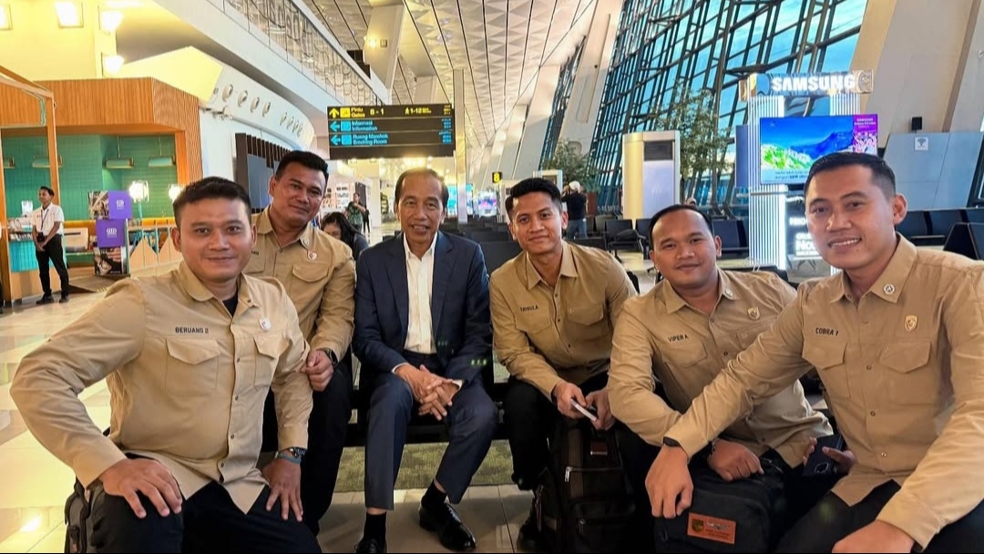 Jokowi Cs Tiba di Roma, Bawa Surat Pribadi Presiden Prabowo untuk Pemerintah Vatikan