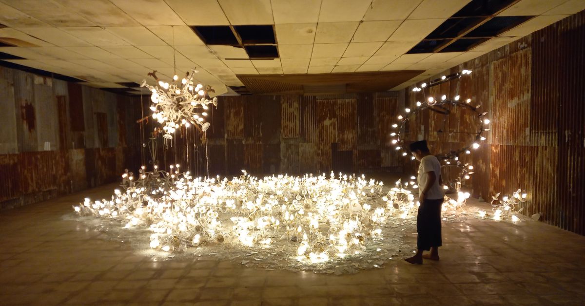 Chandelier dan Nilai Religius Penduduk Banten dalam Pameran Seni Instalasi ARTJOG 2025