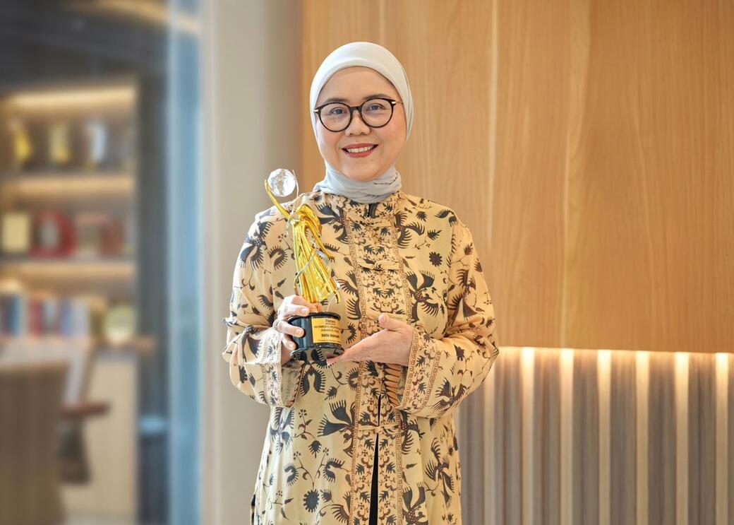Direktur Pegadaian Selfie Dewiyanti Raih Penghargaan Women in Business Leadership 2026 