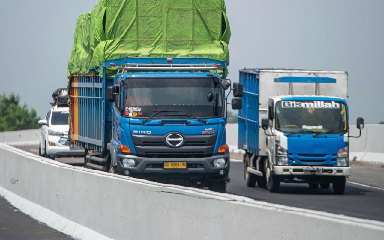 Truk Sumbu Tiga Dilarang Beroperasi Saat Arus Mudik Lebaran 2026, Siap-siap Kena Sanksi!