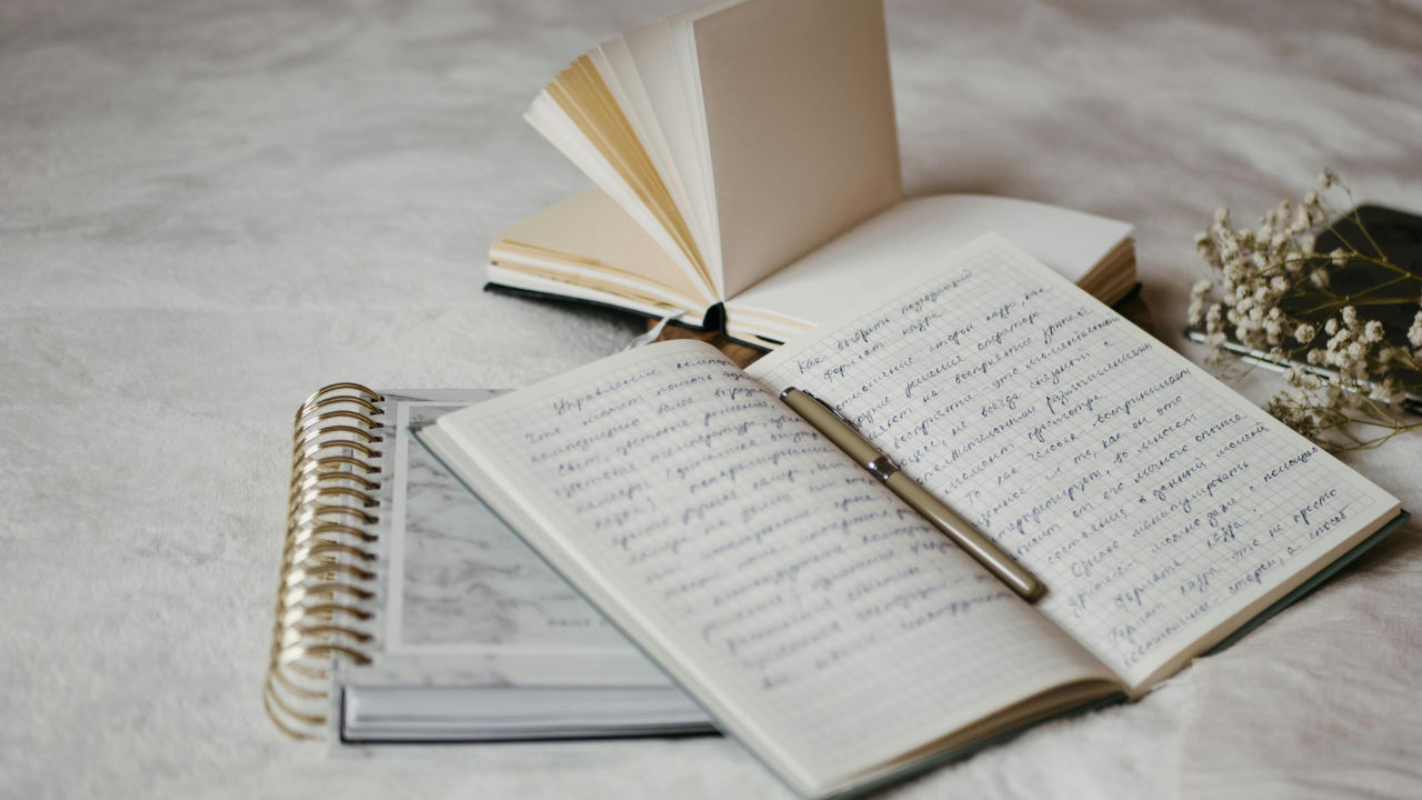 15 Teks Puisi Hari Pahlawan 2025 yang Singkat dan Penuh Motivasi, Bisa Jadi Bahan Inspirasi!