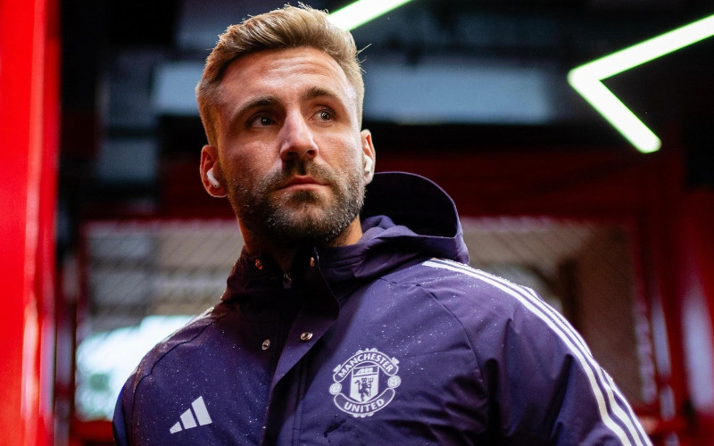 Sakit Hati, Luke Shaw Balas Kritikan Roy Keane Lebih 'Pedas'!