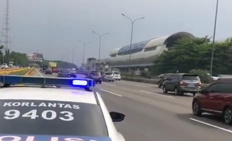 Honda HRV Kecelakaan di Tol Jagorawi, Ini Penyebabnya