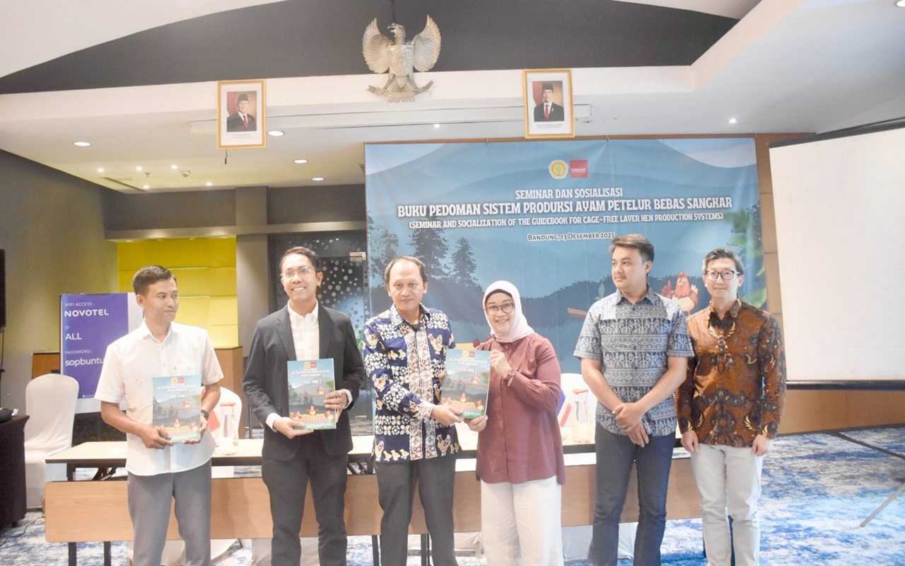 Dorong Kesejahteraan Hewan, Kementan Perkenalkan Sistem Ayam Petelur Bebas Sangkar