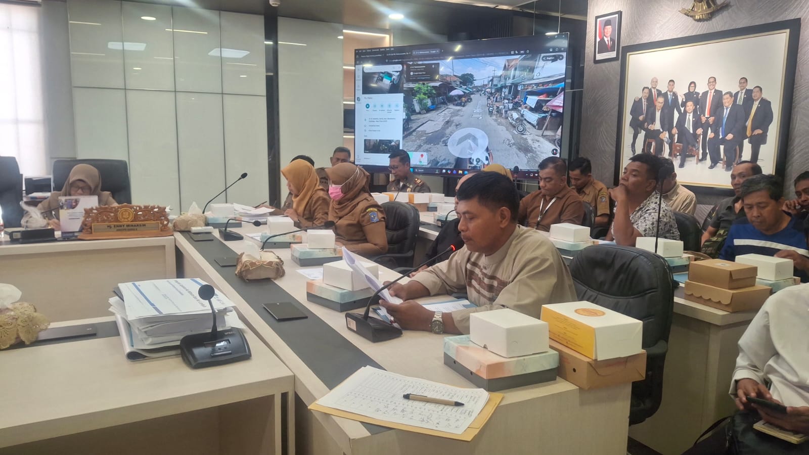 PKL Pasar Tumpah Pakis Mengadu ke DPRD, Relokasi Dinilai Belum Siap