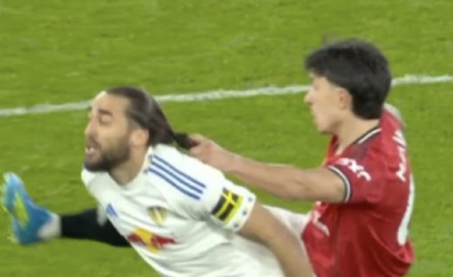 Manchester United Murka! Wasit Usir Lisandro Martinez Usai Insiden Jambak Pemain Leeds 