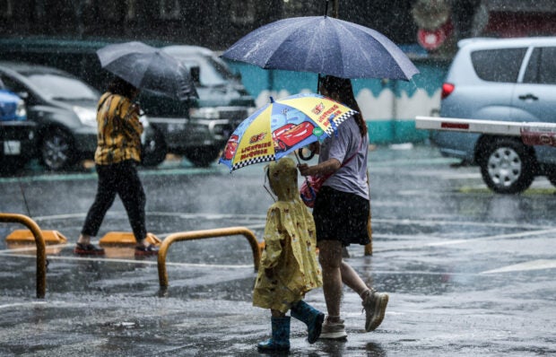 Taiwan Siap-Siap! Topan Koinu Mengakibatkan Hujan Lebat dan Angin Kencang  