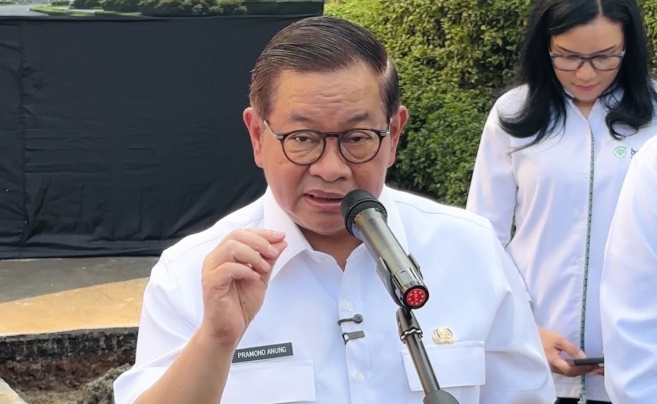 Harga BBM Pertamax Naik, Pramono Ajak Warga Naik Transportasi Umum