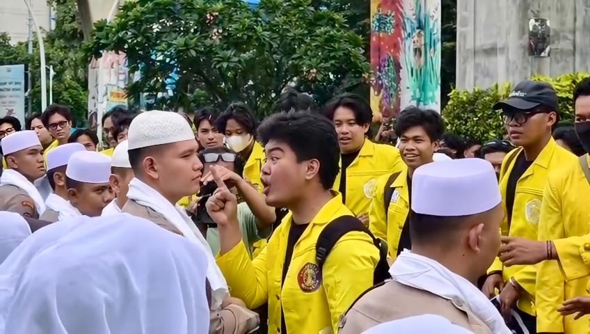 Viral Mahasiswa Mencak-mencak dan Tunjuk Polisi saat Demo di Mabes Polri, Ternyata Bukan dari UI