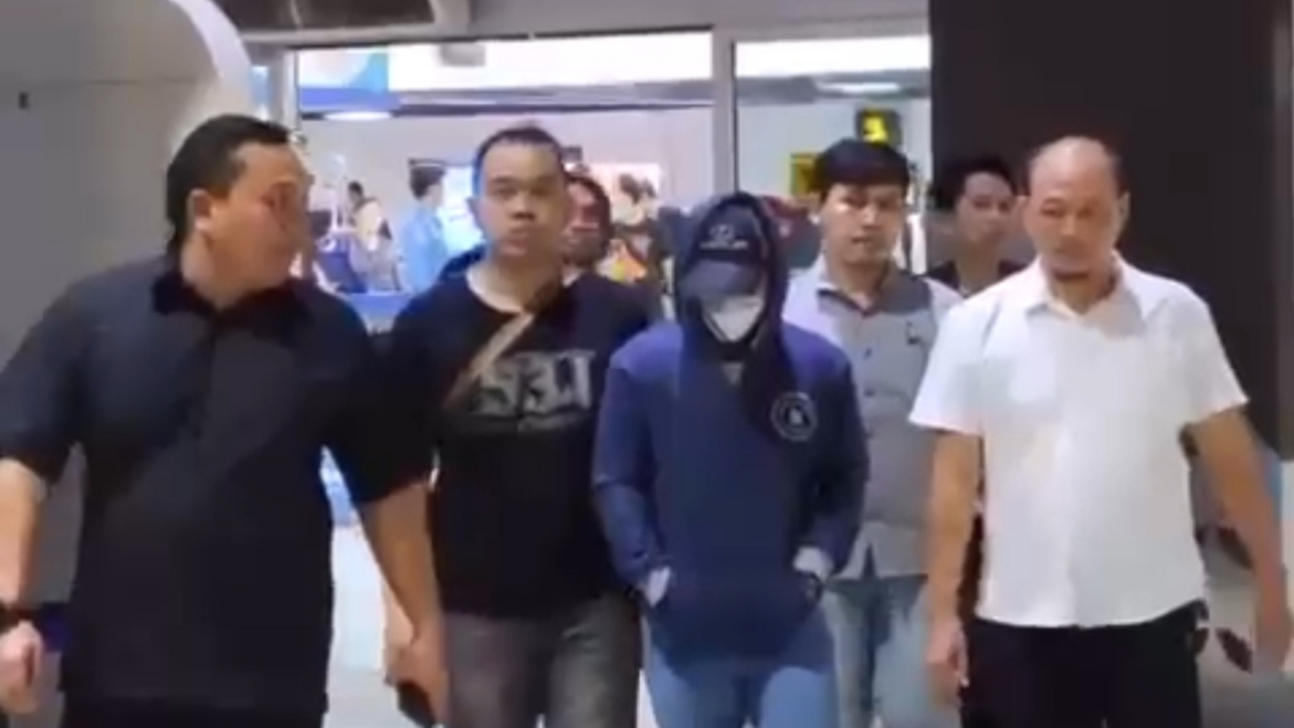 Polisi Tangkap Pelaku Penganiayaan Sekuriti RS Mitra Keluarga Setiba dari Pontianak