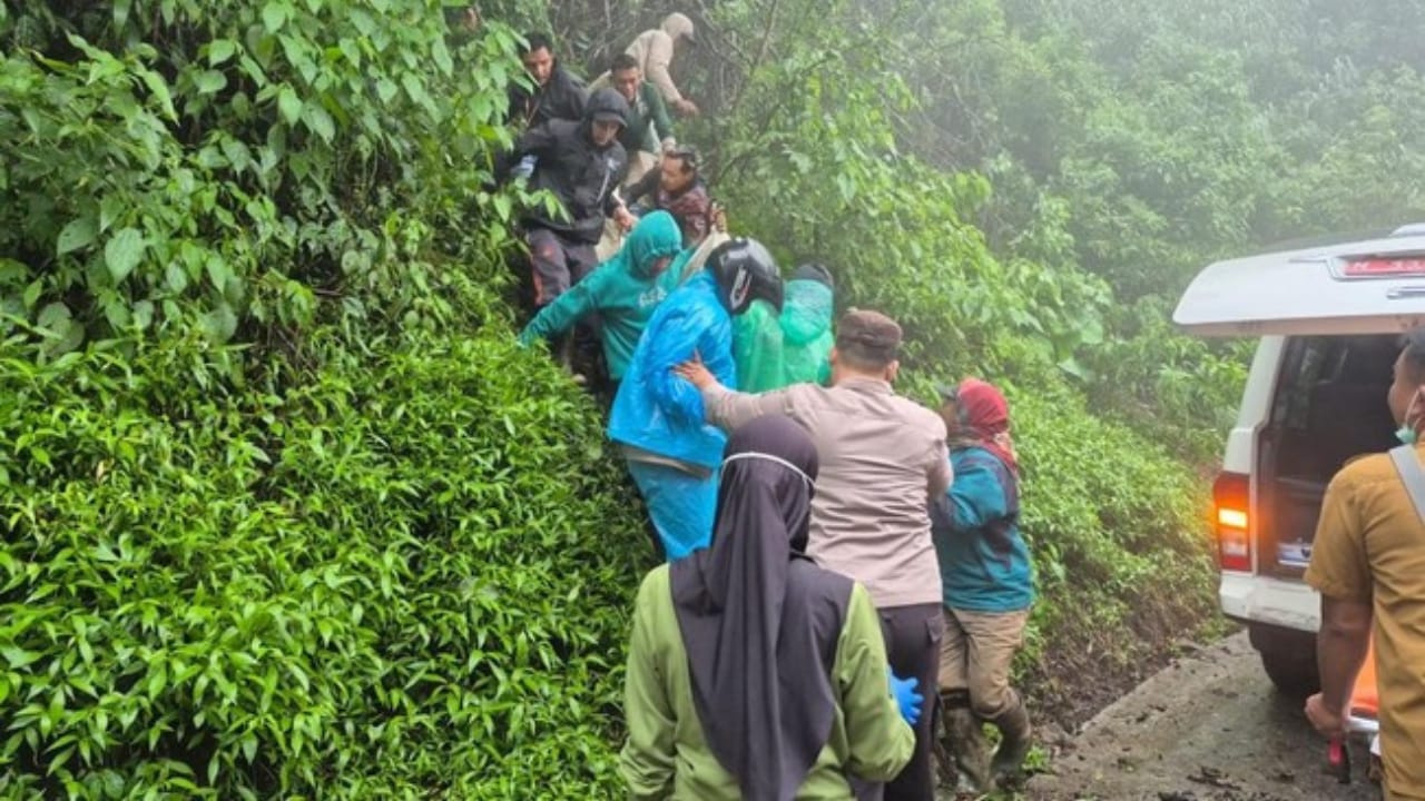 Kecelakaan Maut di Jalur Wisata Bromo, 2 Wisatawan Tewas di Tanjakan Wedi Ireng Malang