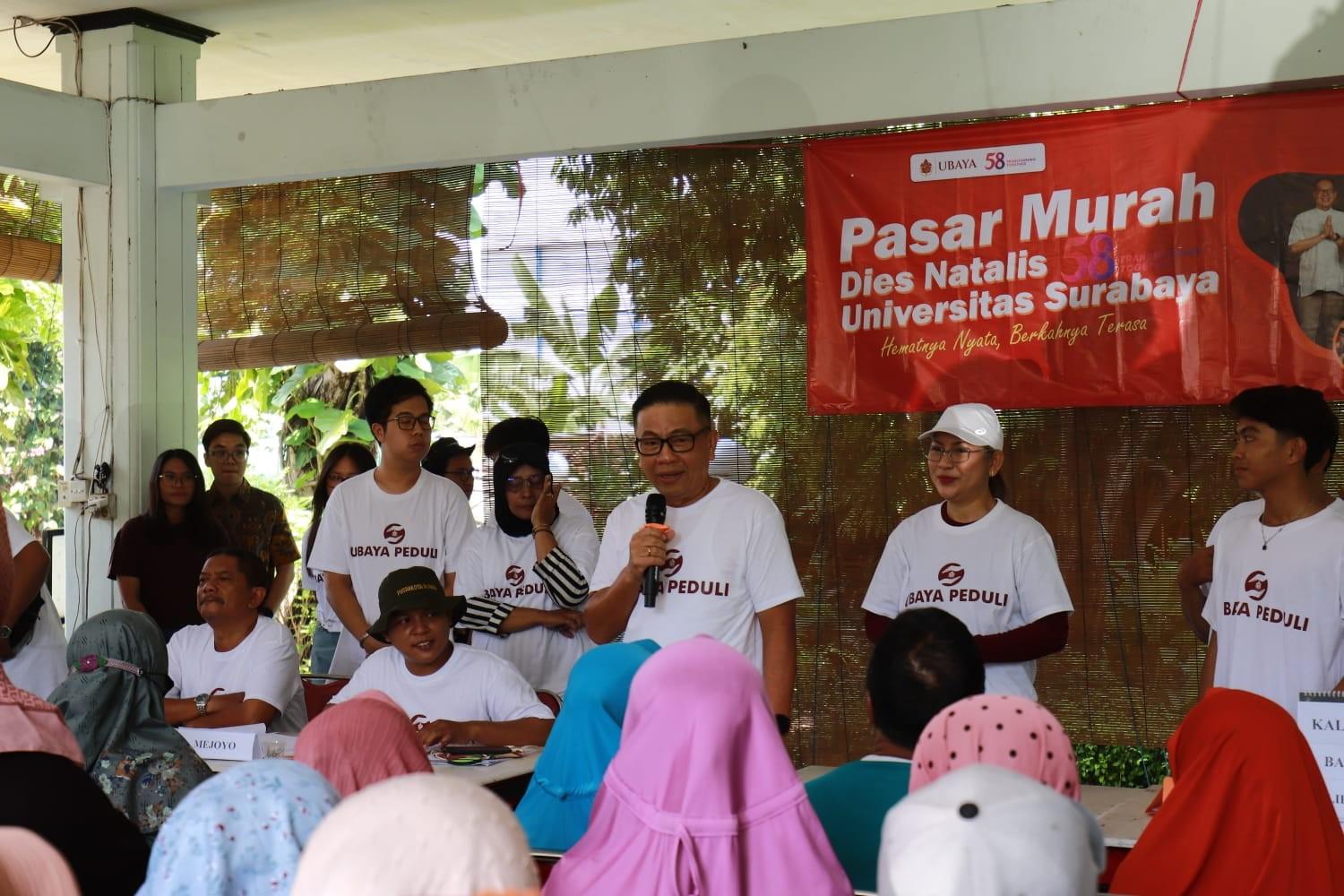 Ubaya Gelar Pasar Murah, Sediakan 1.000 Paket Sembako Untuk Warga