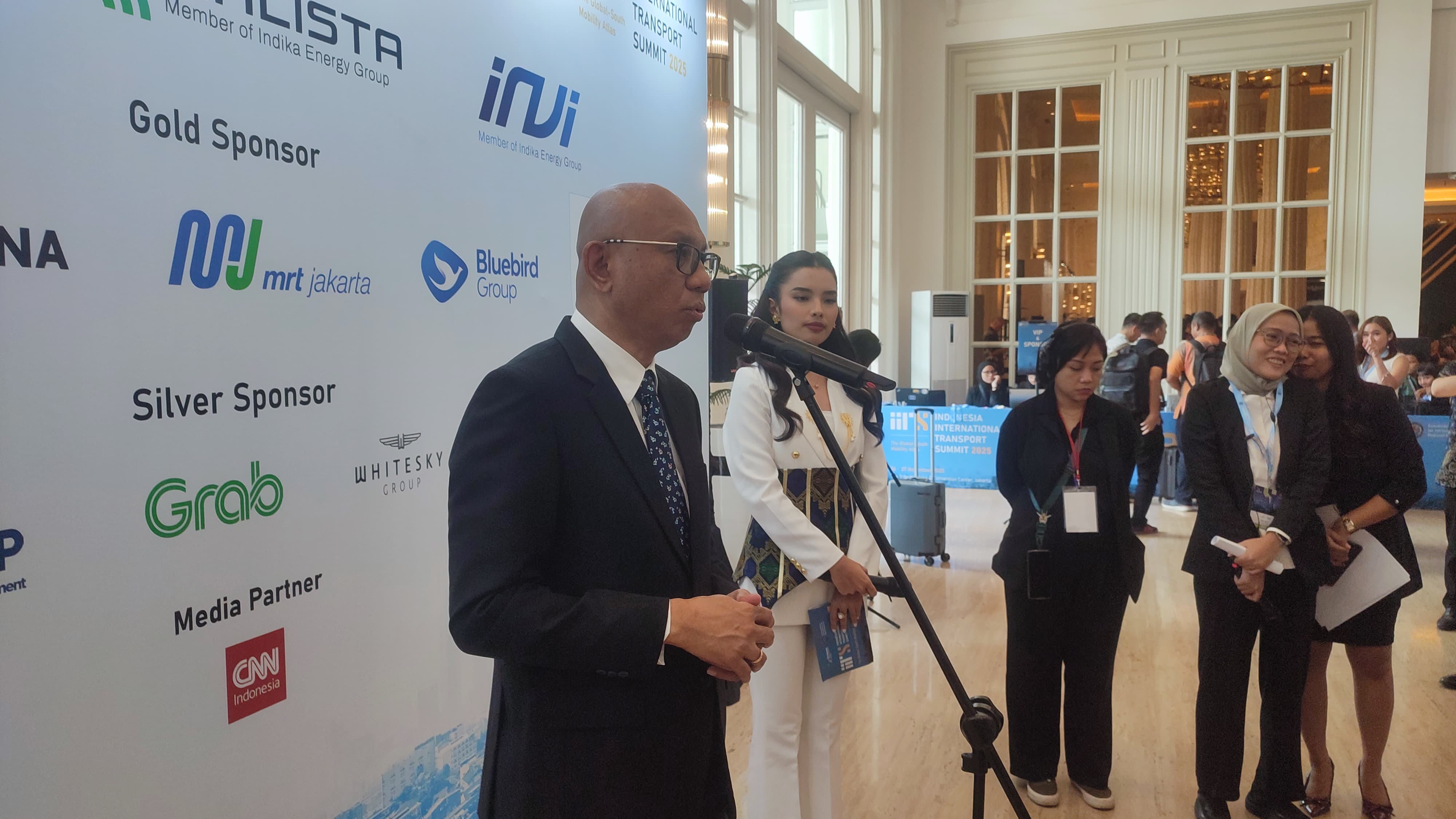 ITS Indonesia Fokus Akselerasi Elektrifikasi Transportasi dan Target 10.000 Bus Listrik di Jakarta