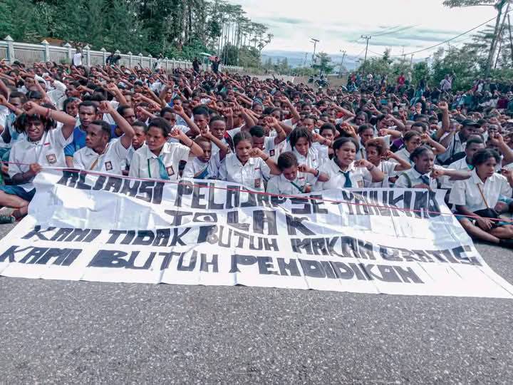 Pelajar di Yahukimo Tolak Program Makan Gratis: Sekolah Bukan Warung, tapi Tempat Mencari Ilmu!